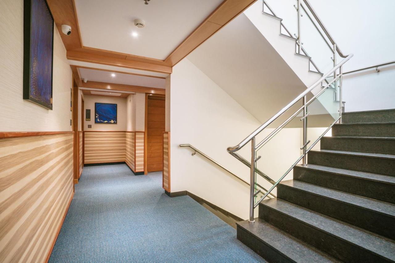 Townbridge Hotels & Suites Kochi Kültér fotó
