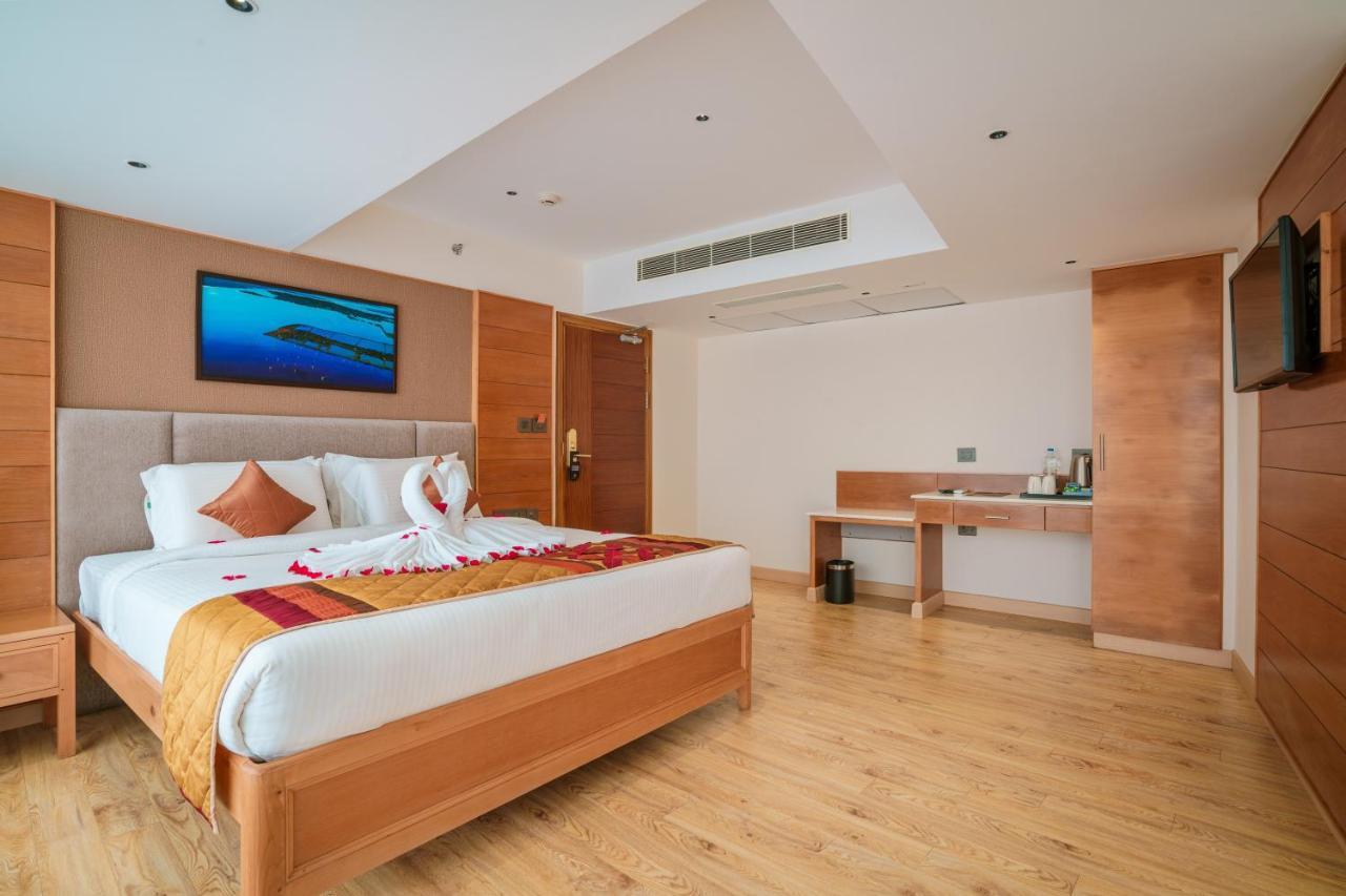 Townbridge Hotels & Suites Kochi Kültér fotó