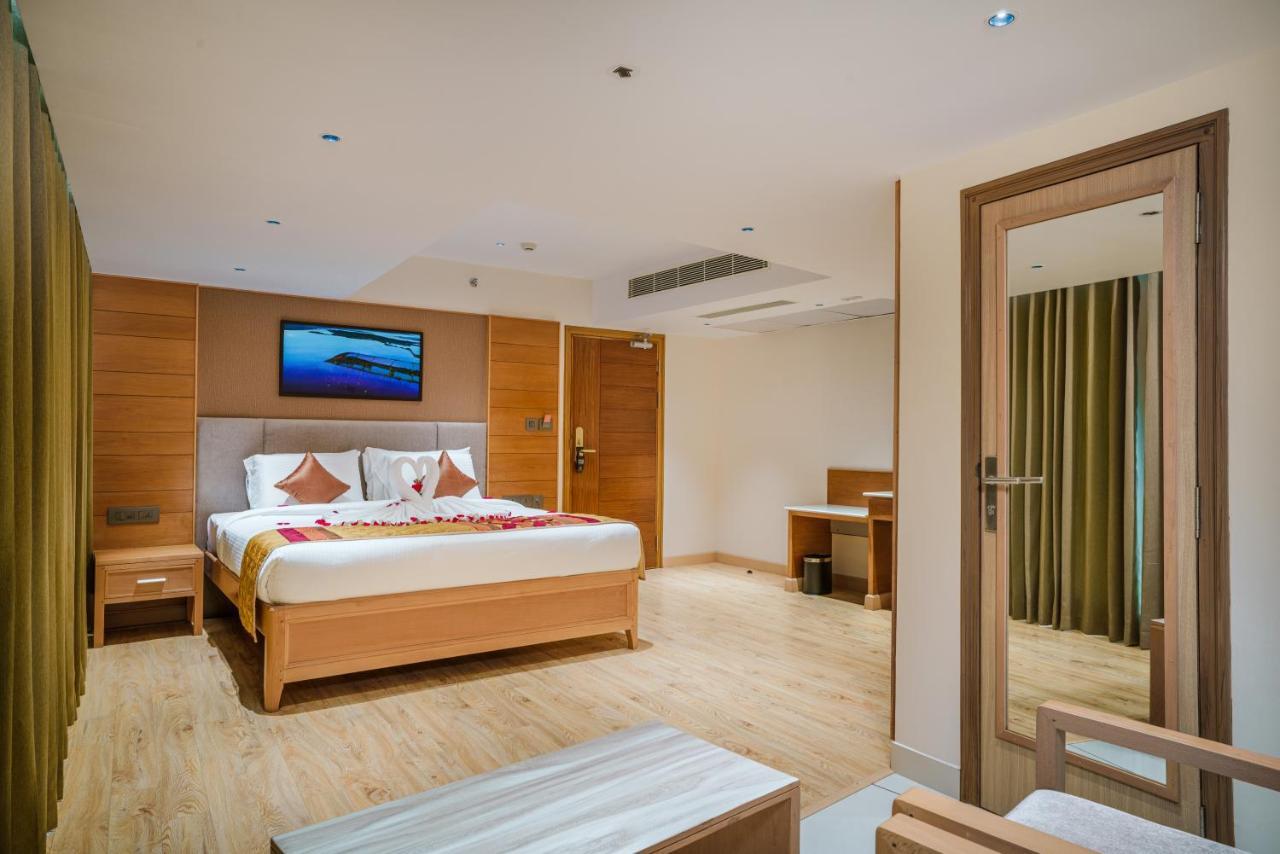 Townbridge Hotels & Suites Kochi Kültér fotó
