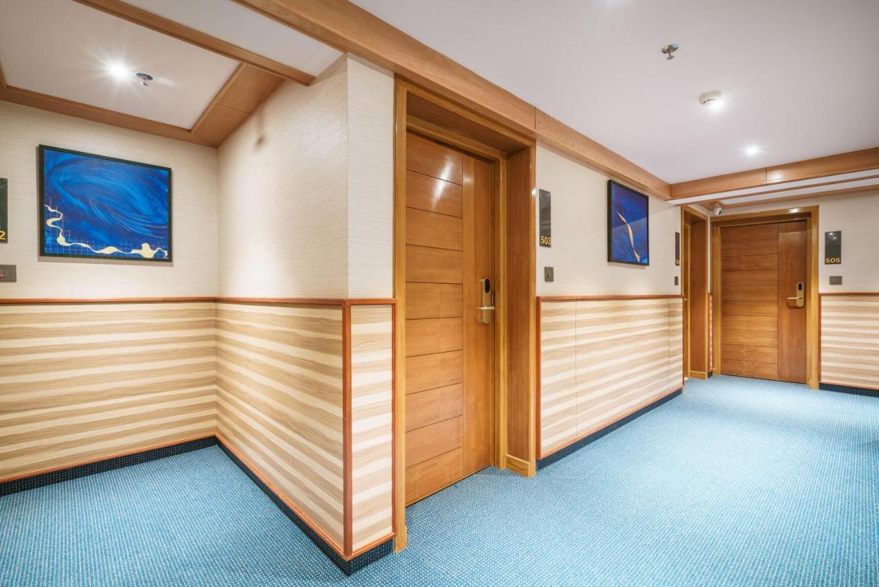 Townbridge Hotels & Suites Kochi Kültér fotó