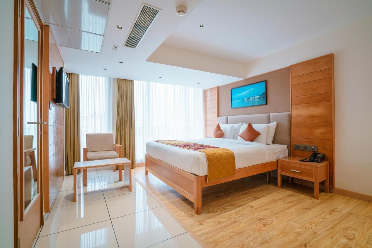 Townbridge Hotels & Suites Kochi Kültér fotó