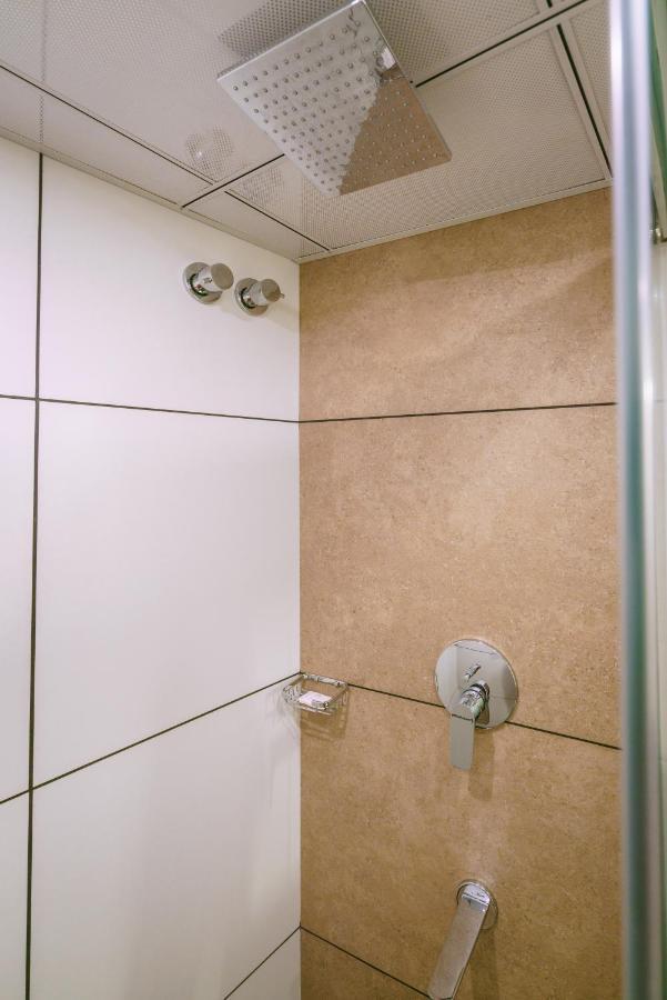 Townbridge Hotels & Suites Kochi Kültér fotó